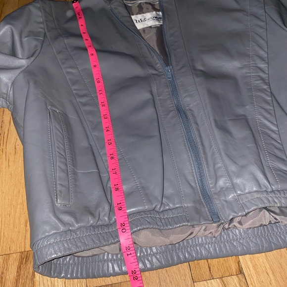 Vintage 80’s Wilson’s Leather Crop Jacket - Picture 8 of 12